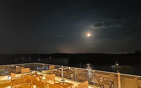 โรงแรมแม่น้ำ กระบี่ริเว่อร์ โฮเทล